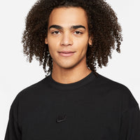 Sportswear Premium Essentials Long-Sleeve Tee