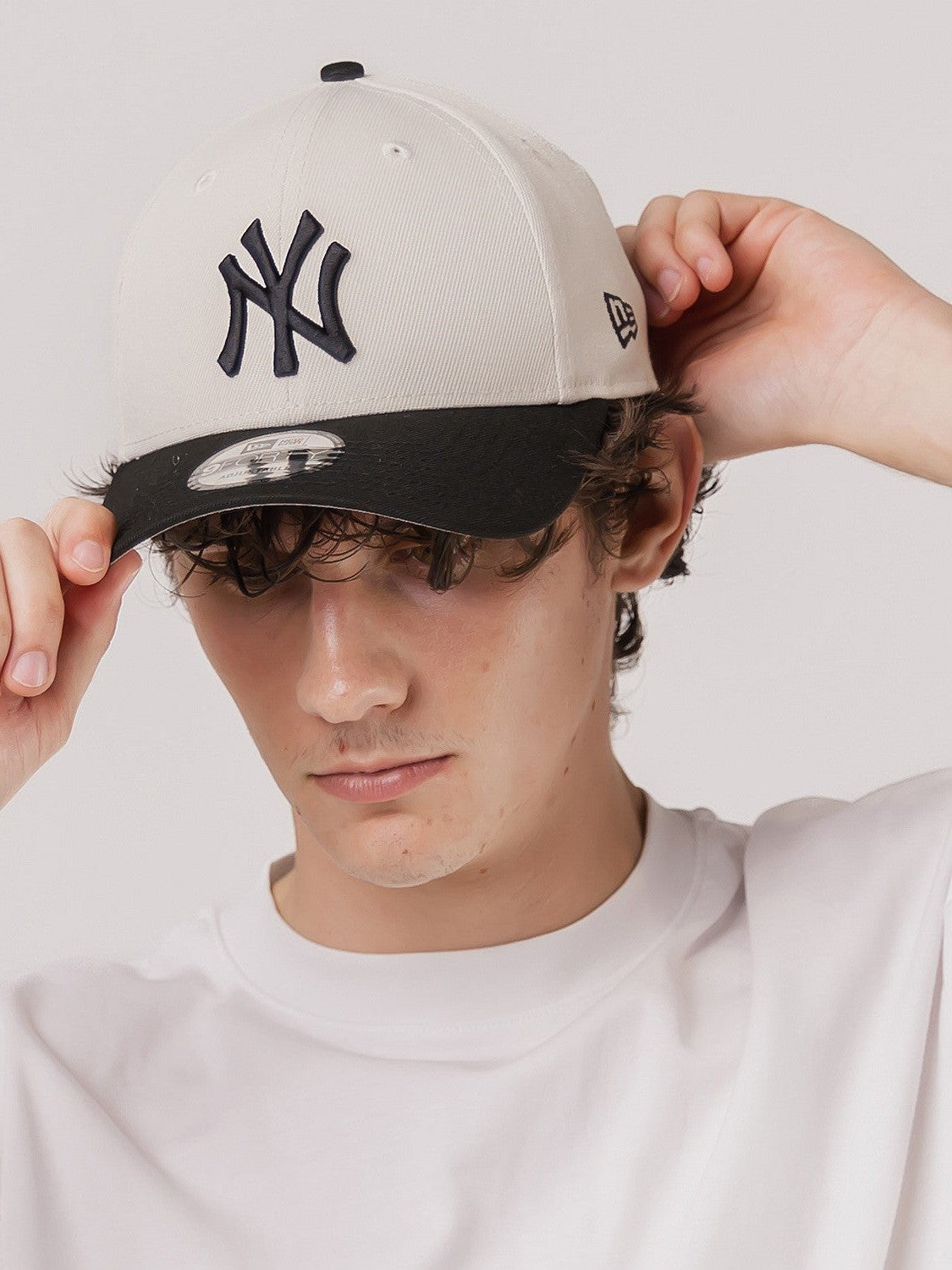 940 New York Yankees Clasp Strap Cap