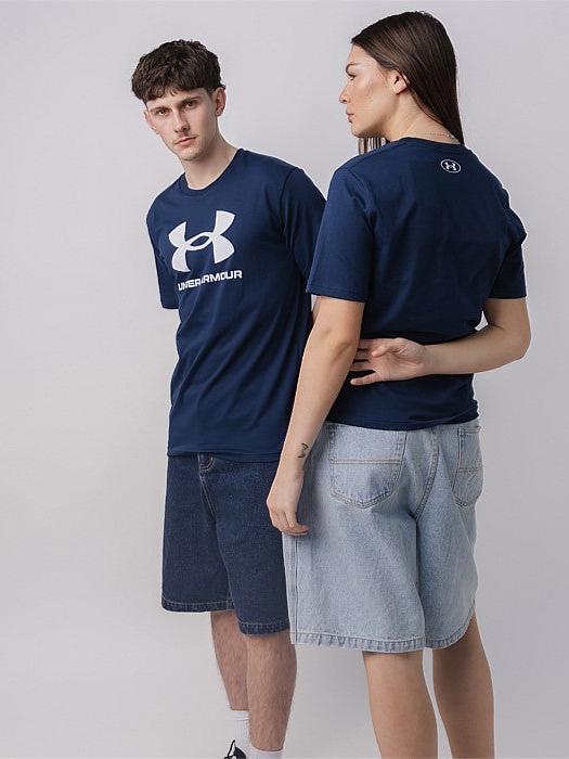 Sportstyle Short Sleeve Logo T-Shirt