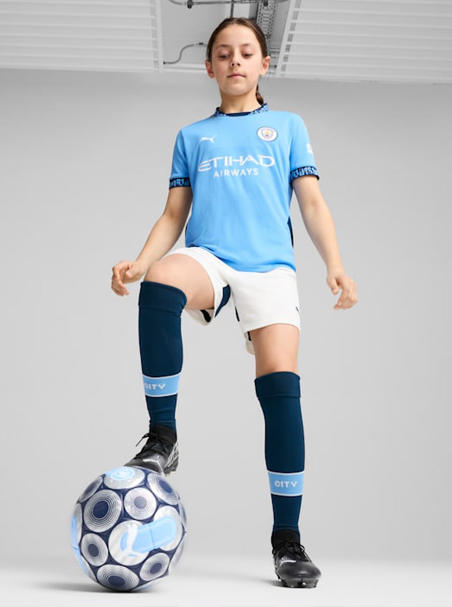 Manchester City 24/25 Home Jersey Youth