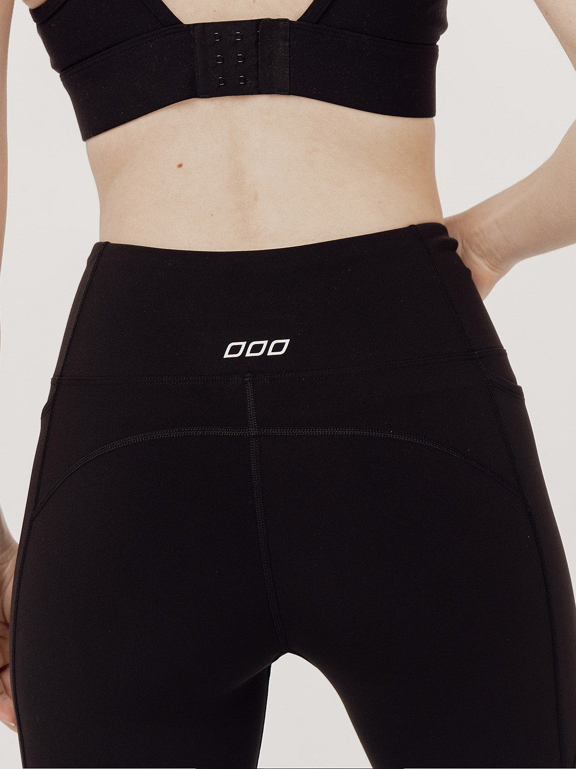 Amy Phone Pocket Ankle Biter Tech Leggings