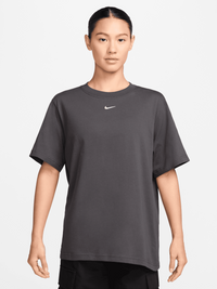 Sportswear Essentials Tee