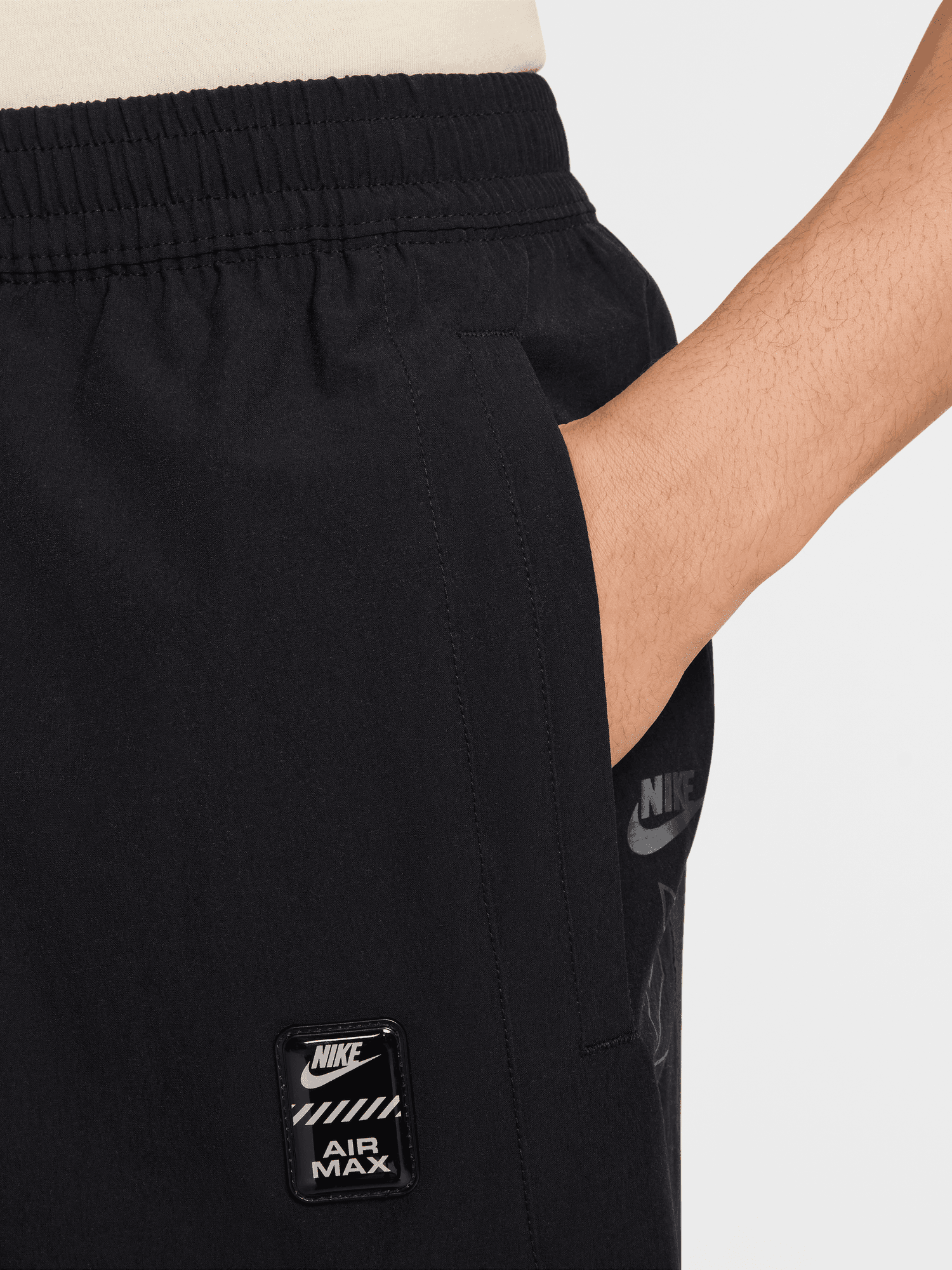 Air Max Woven Men's Cargo Shorts