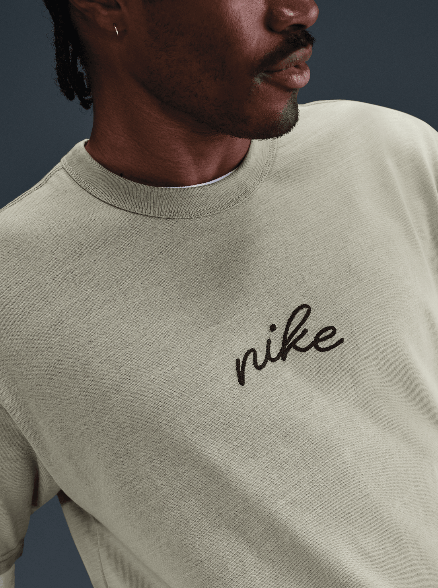 Sportswear Premium Essentials T-Shirt