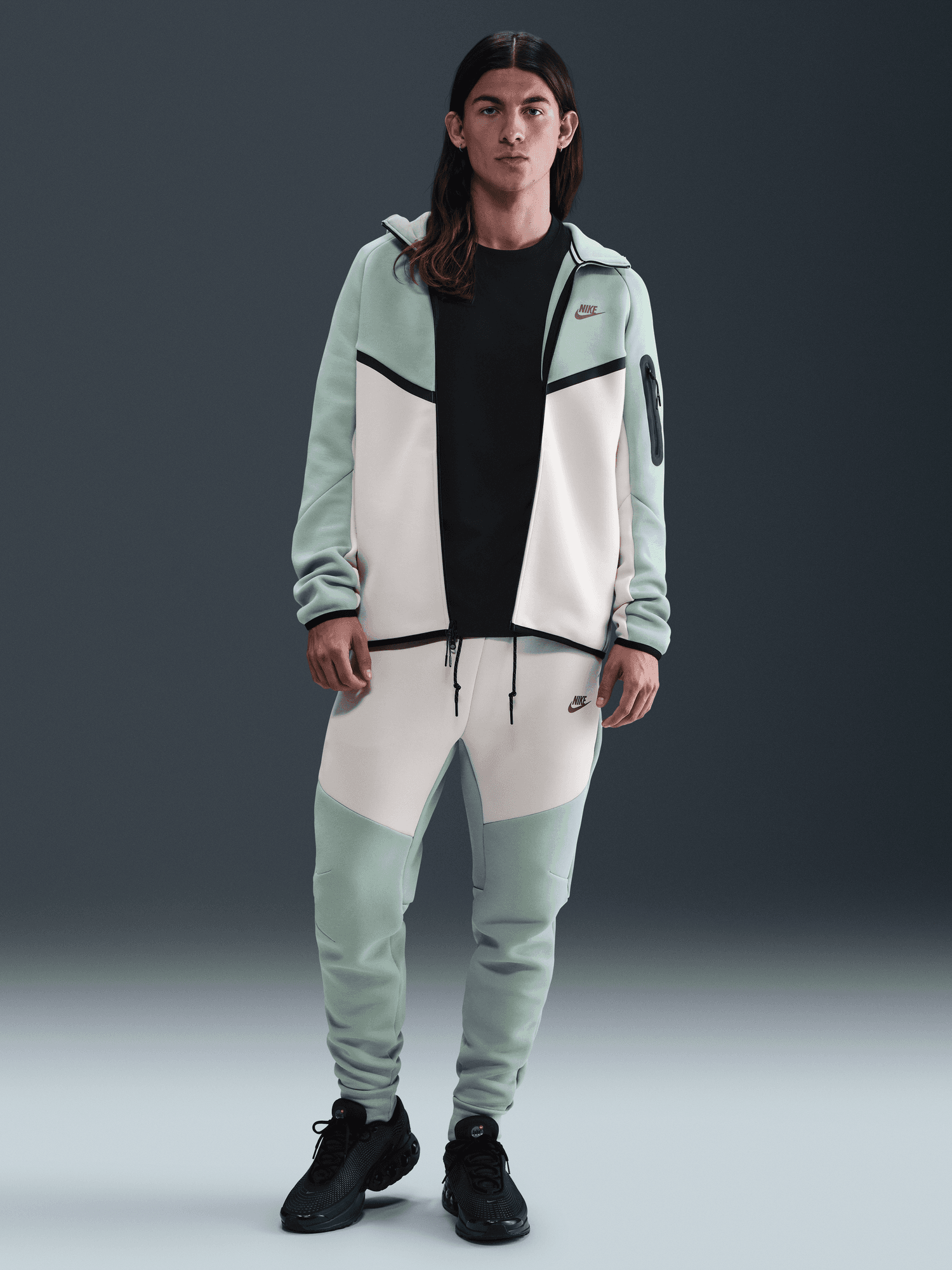 Tech Fleece Windrunner Hoodie