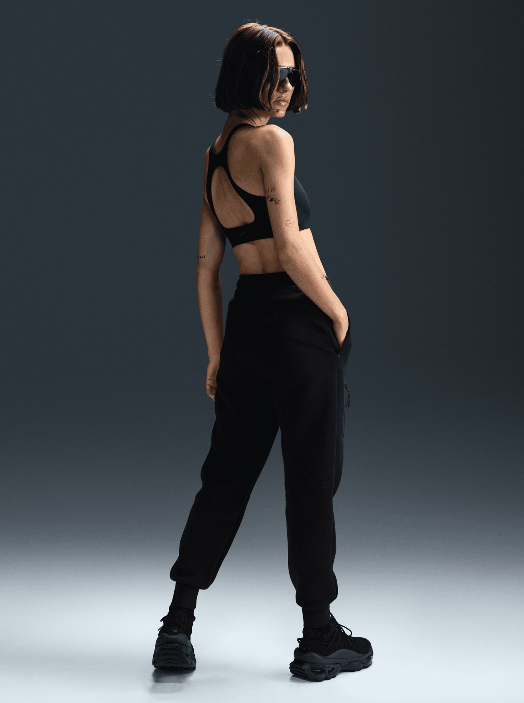 Sportswear Tech Fleece Mid-Rise Joggers