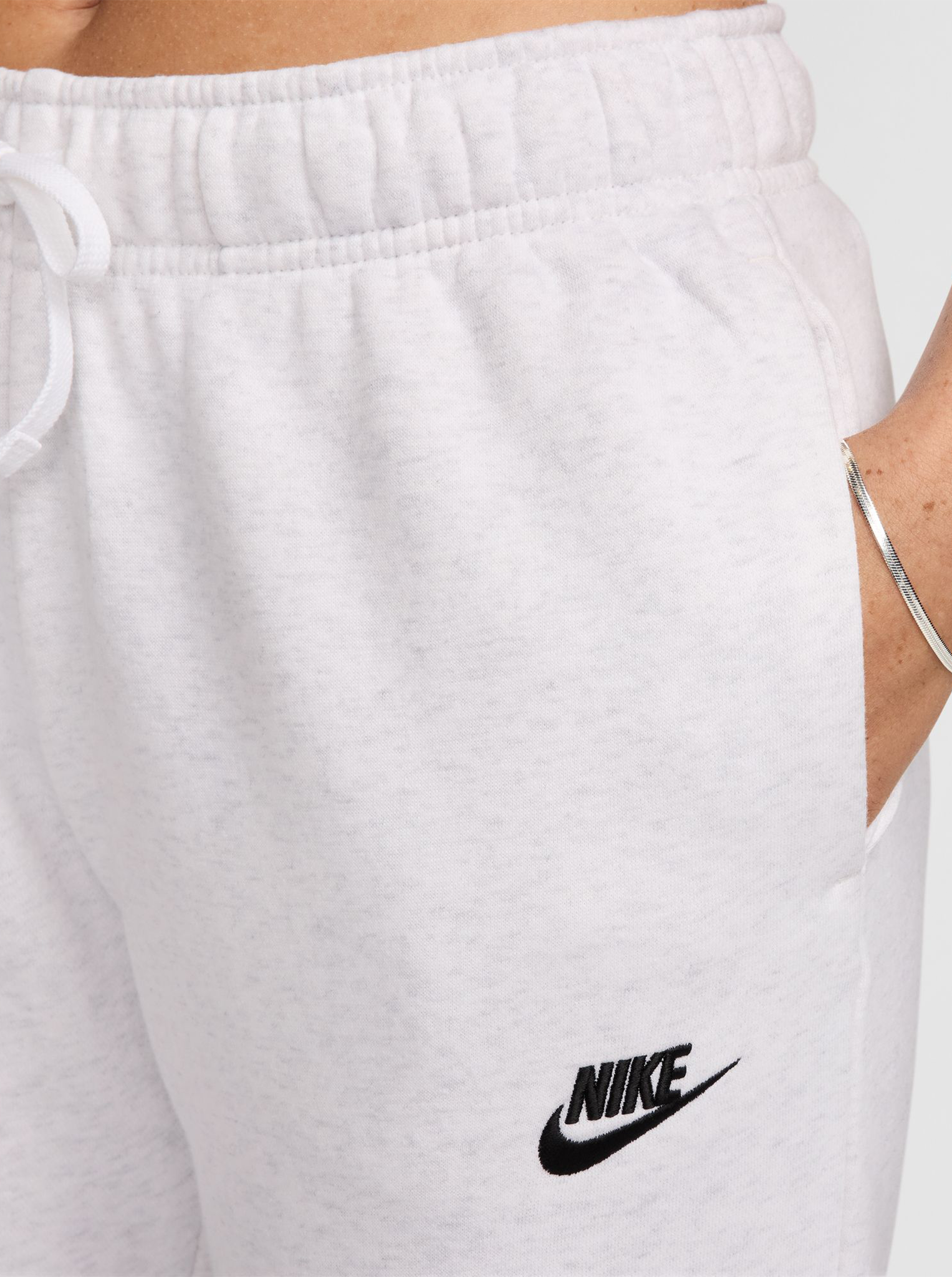 Sportswear Club Fleece Mid-Rise Joggers