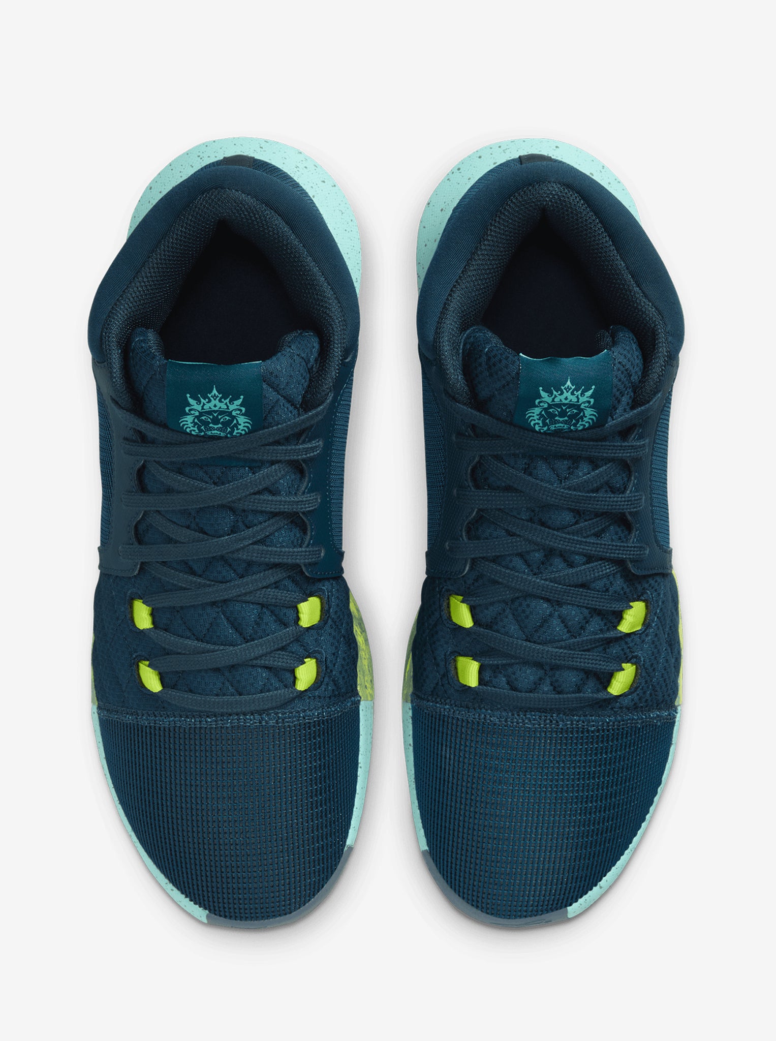 LeBron Witness 8