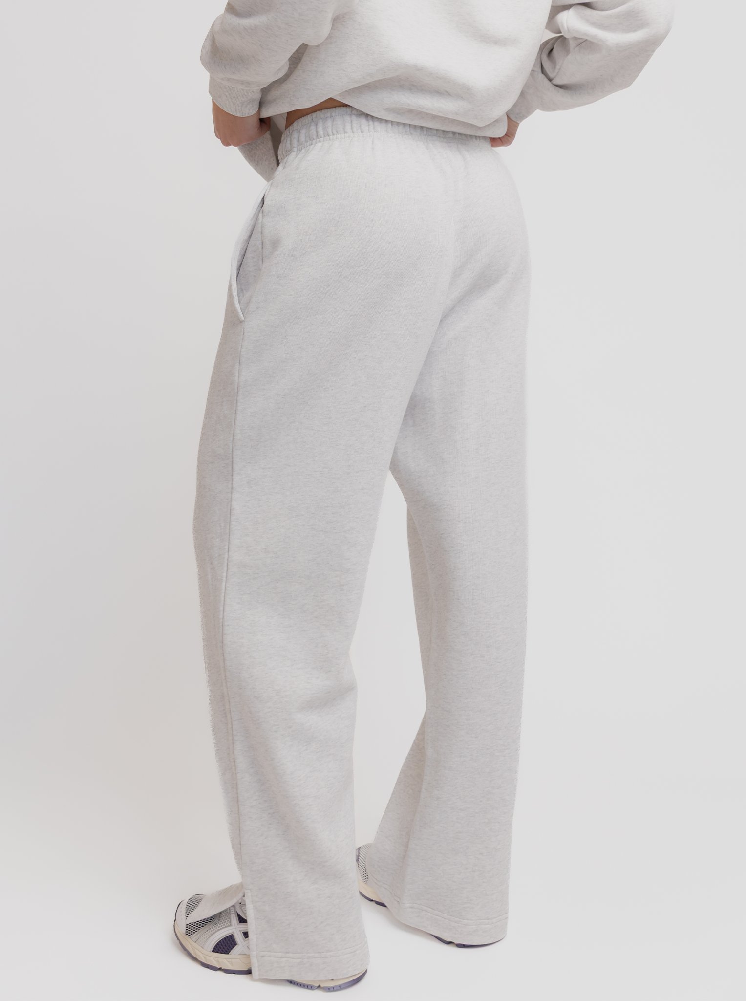 Wide Leg Sweats in Snow Marle
