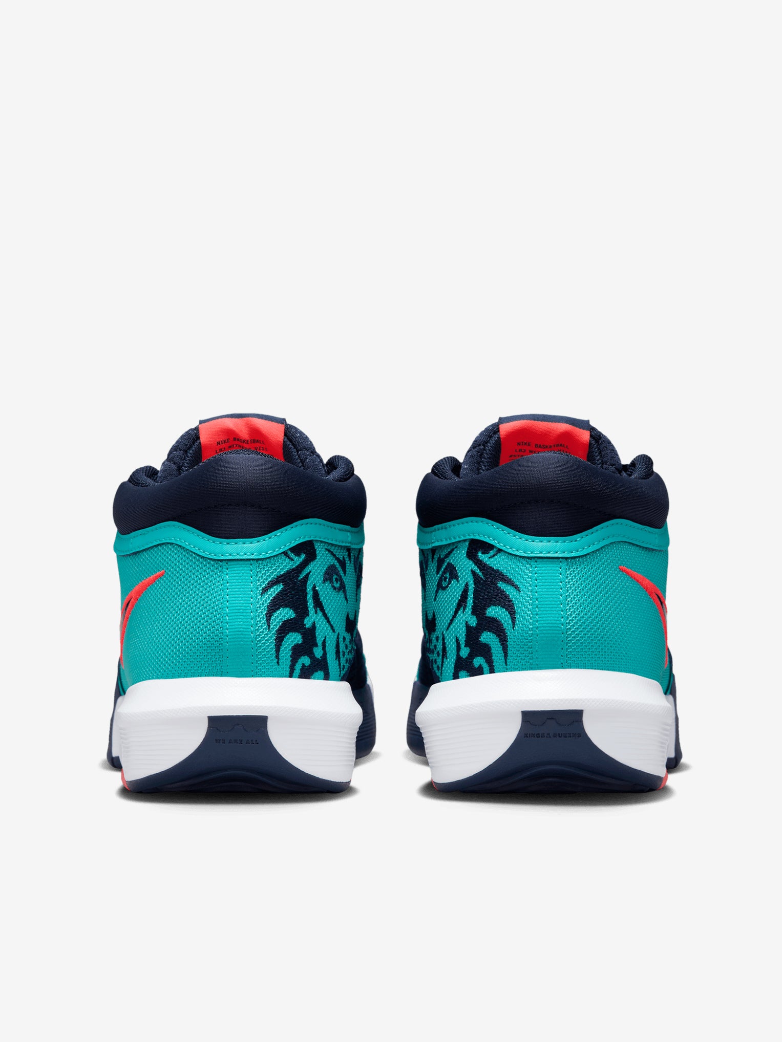 LeBron Witness VIII Mens