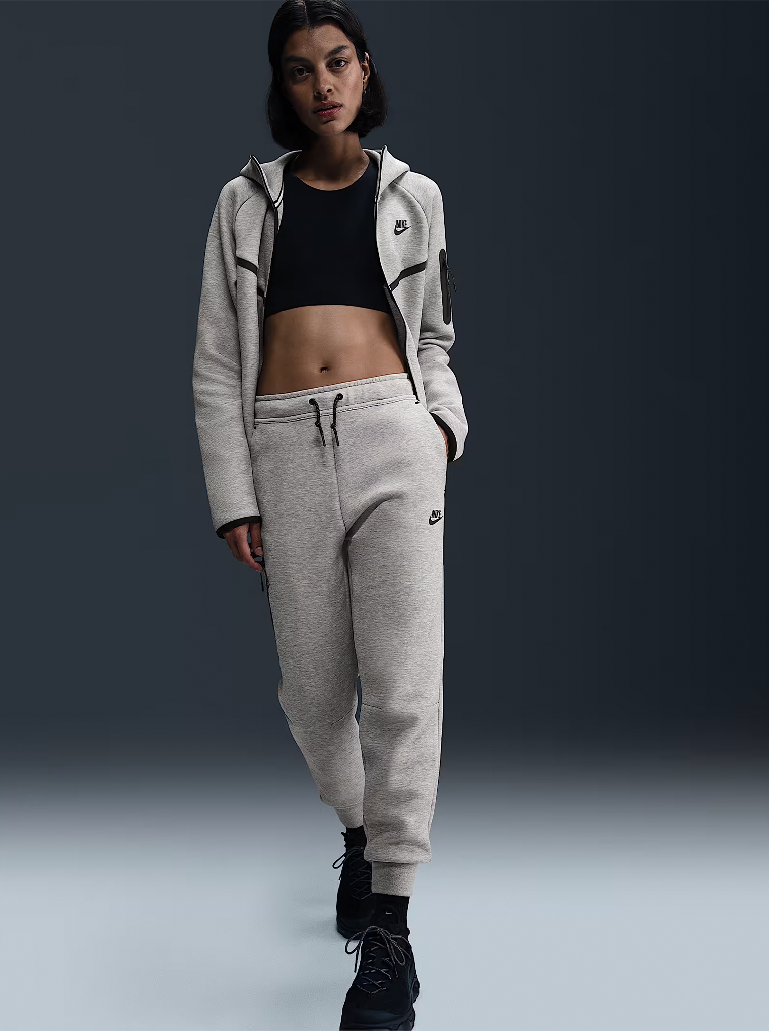 Sportswear Tech Fleece Mid-Rise Joggers