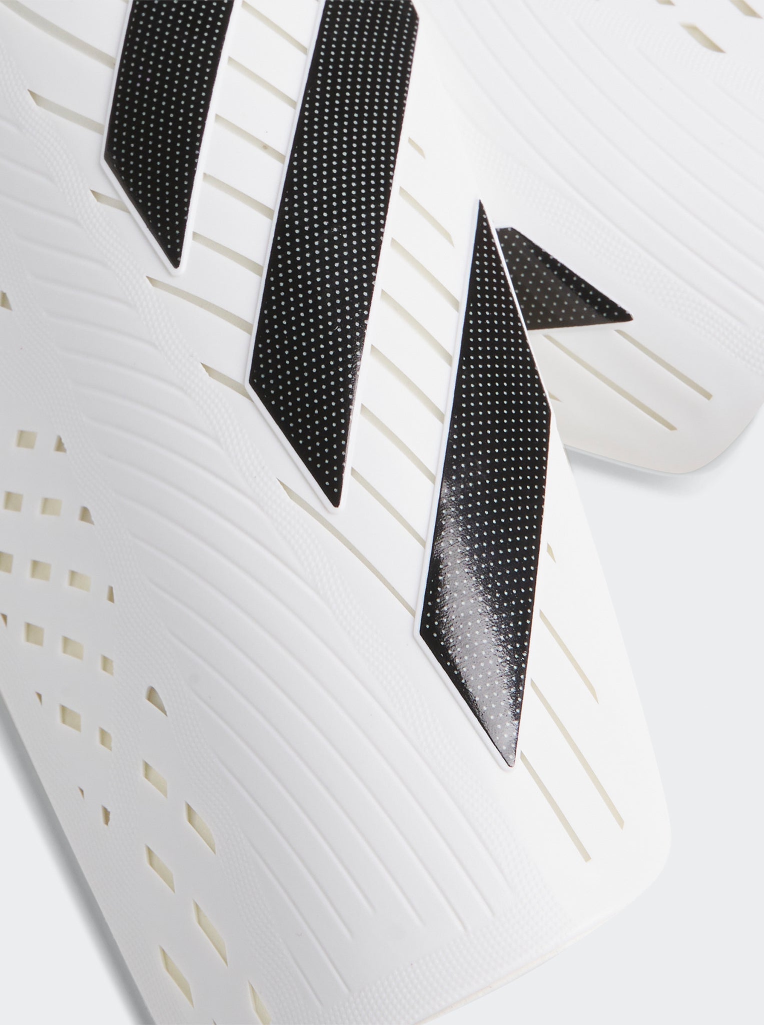 Tiro Club Shin Guards