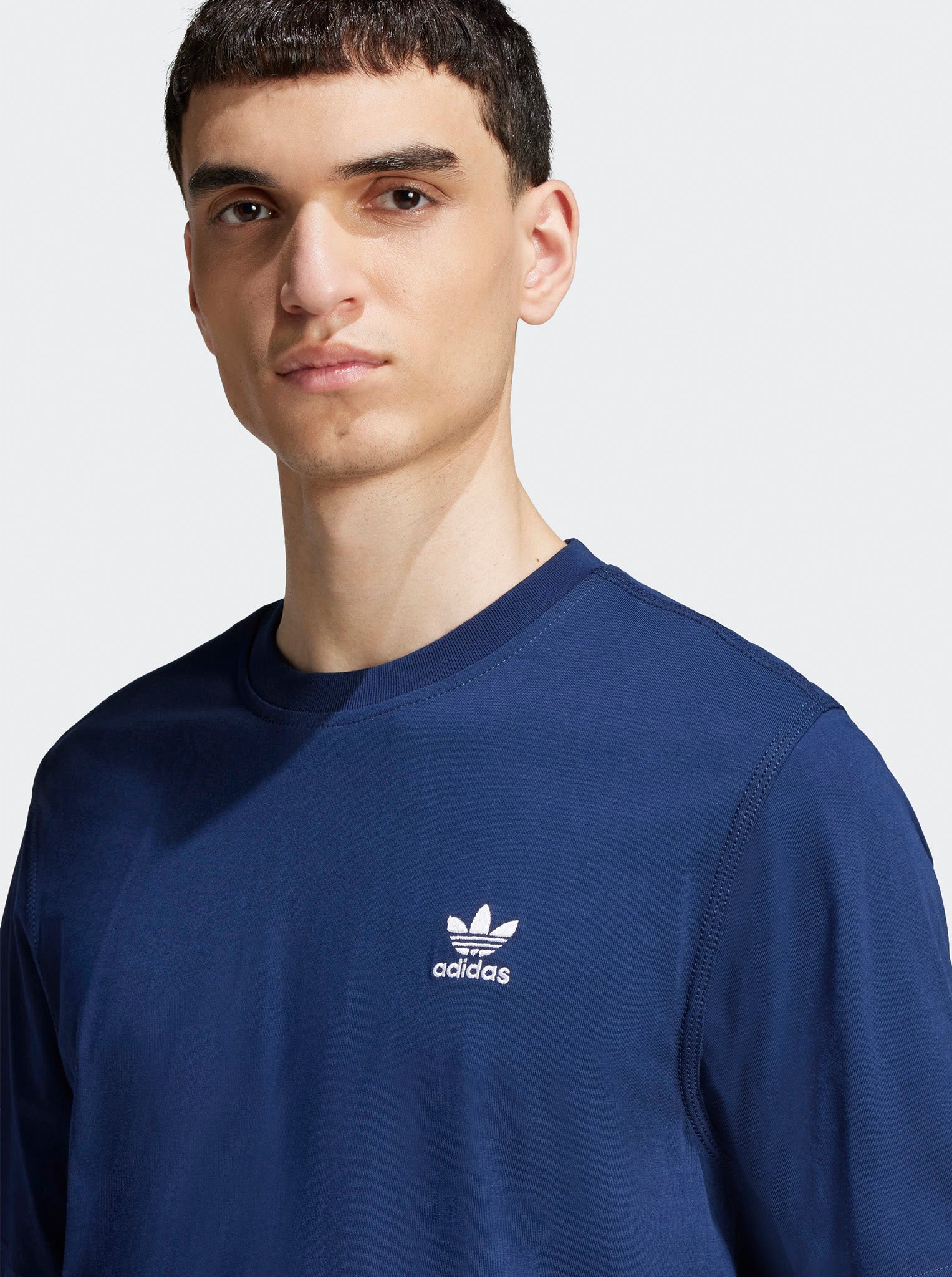 Trefoil Essentials Tee