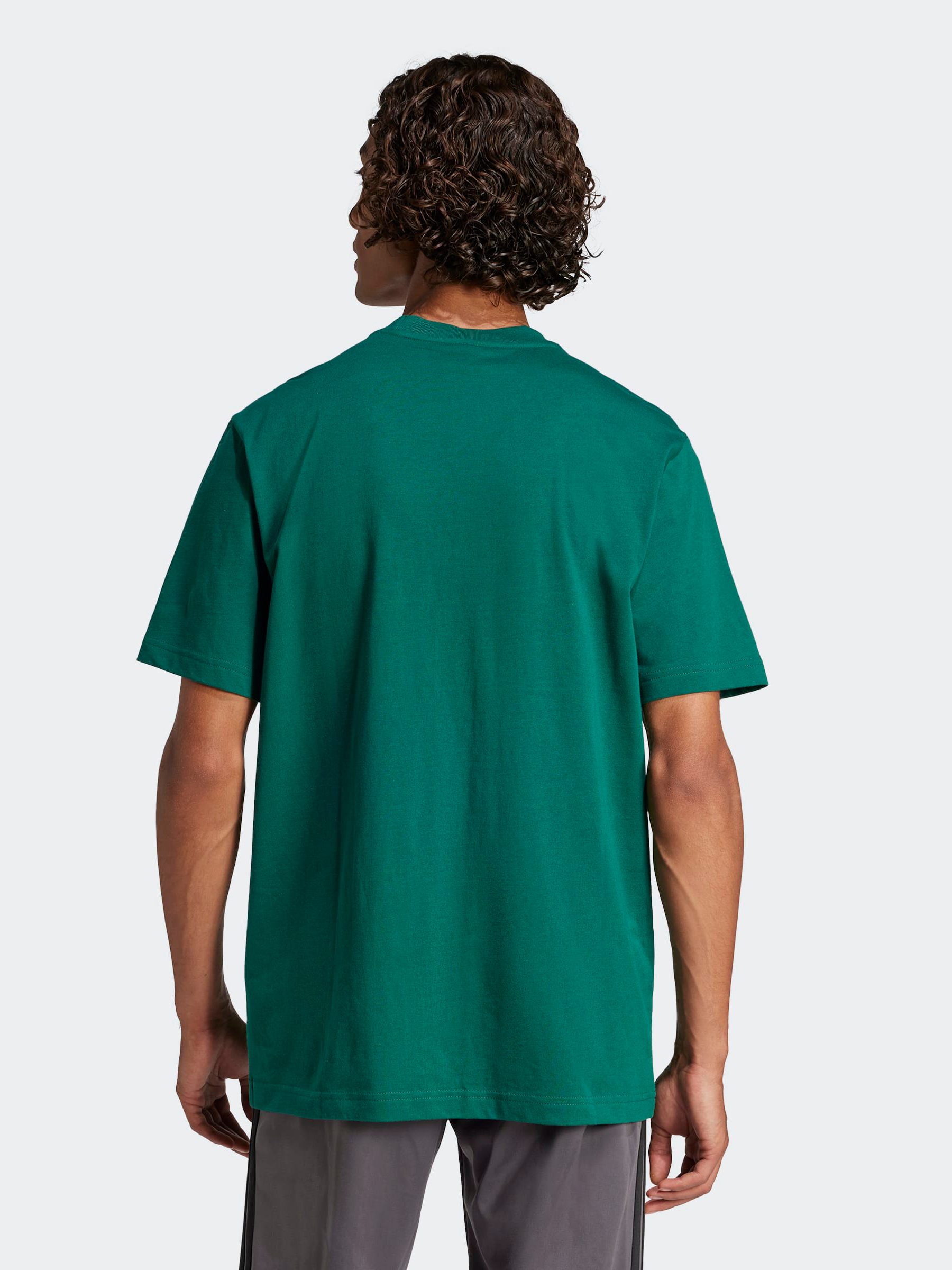 Essentials Small Logo Single Jersey T-Shirt