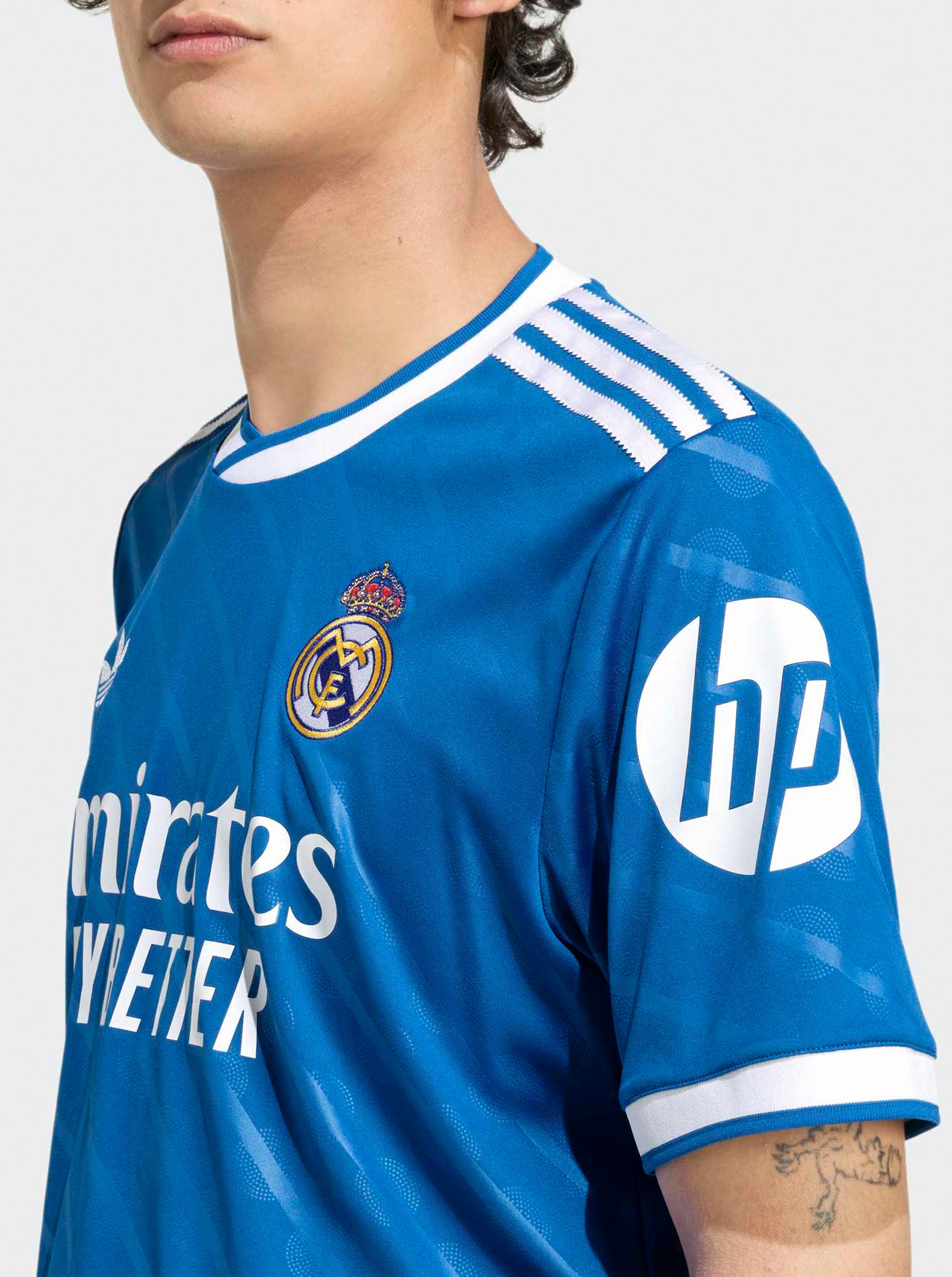 Real Madrid 25/26 Third Jersey
