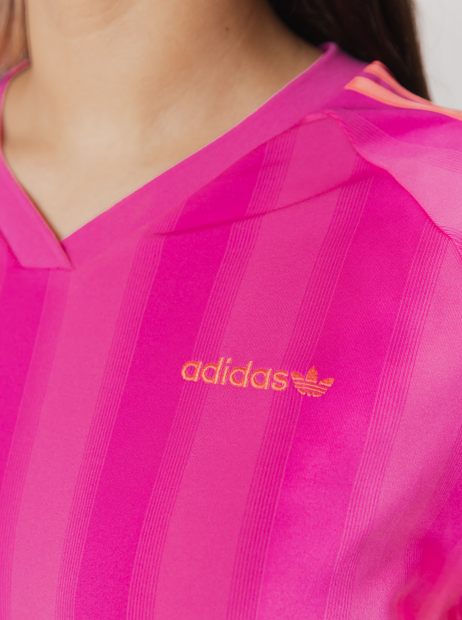 Loose Linear T-Shirt