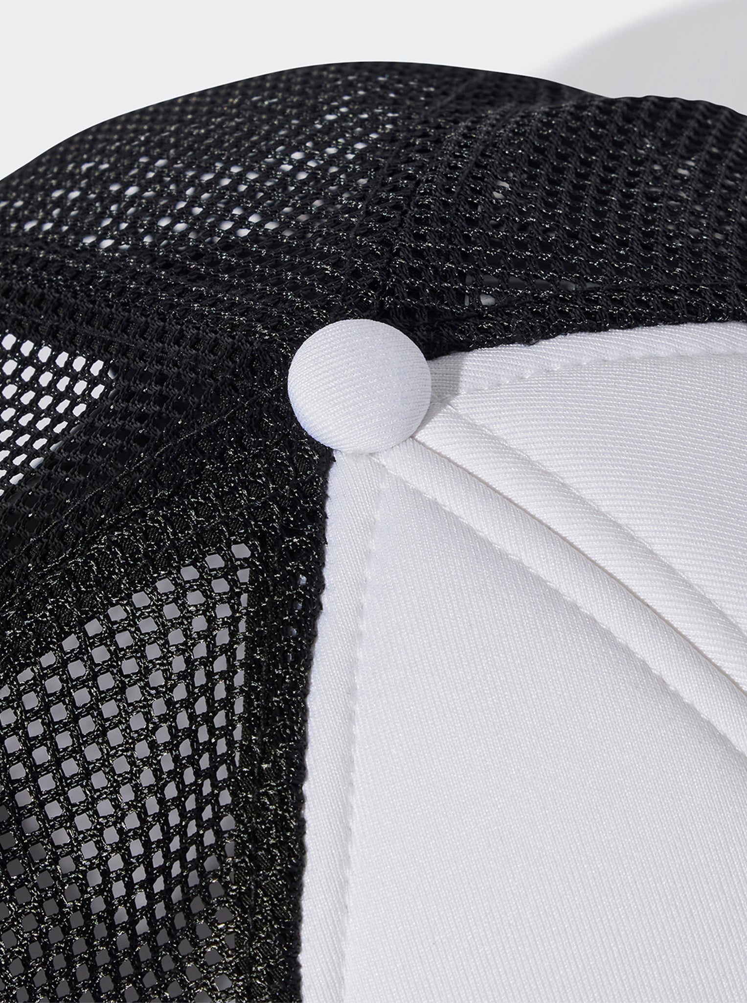 Mercedes AMG Petronas Formula One Team Snapback Star Trucker Cap