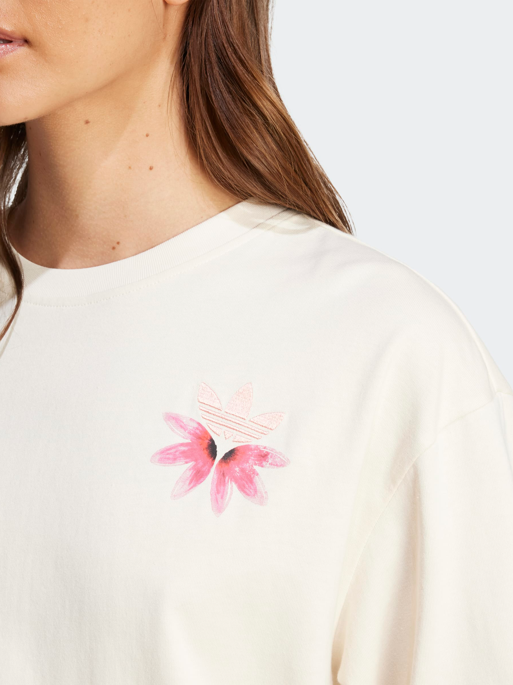 Summer Glow Graphic T-Shirt