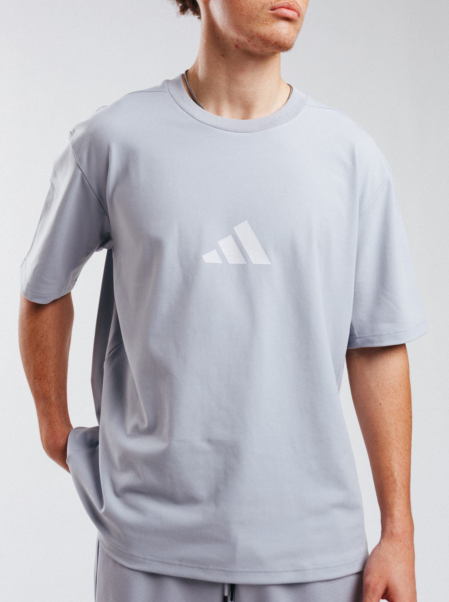Z.N.E. Loose Fit T-Shirt | Stirling Sports NZ Z.N.E. Loose Fit T-Shirt | Stirling Sports NZ