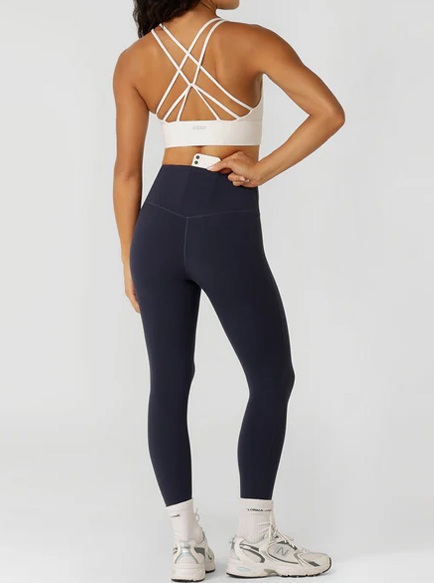 Lotus No Chafe Phone Pocket Ankle Biter Leggings