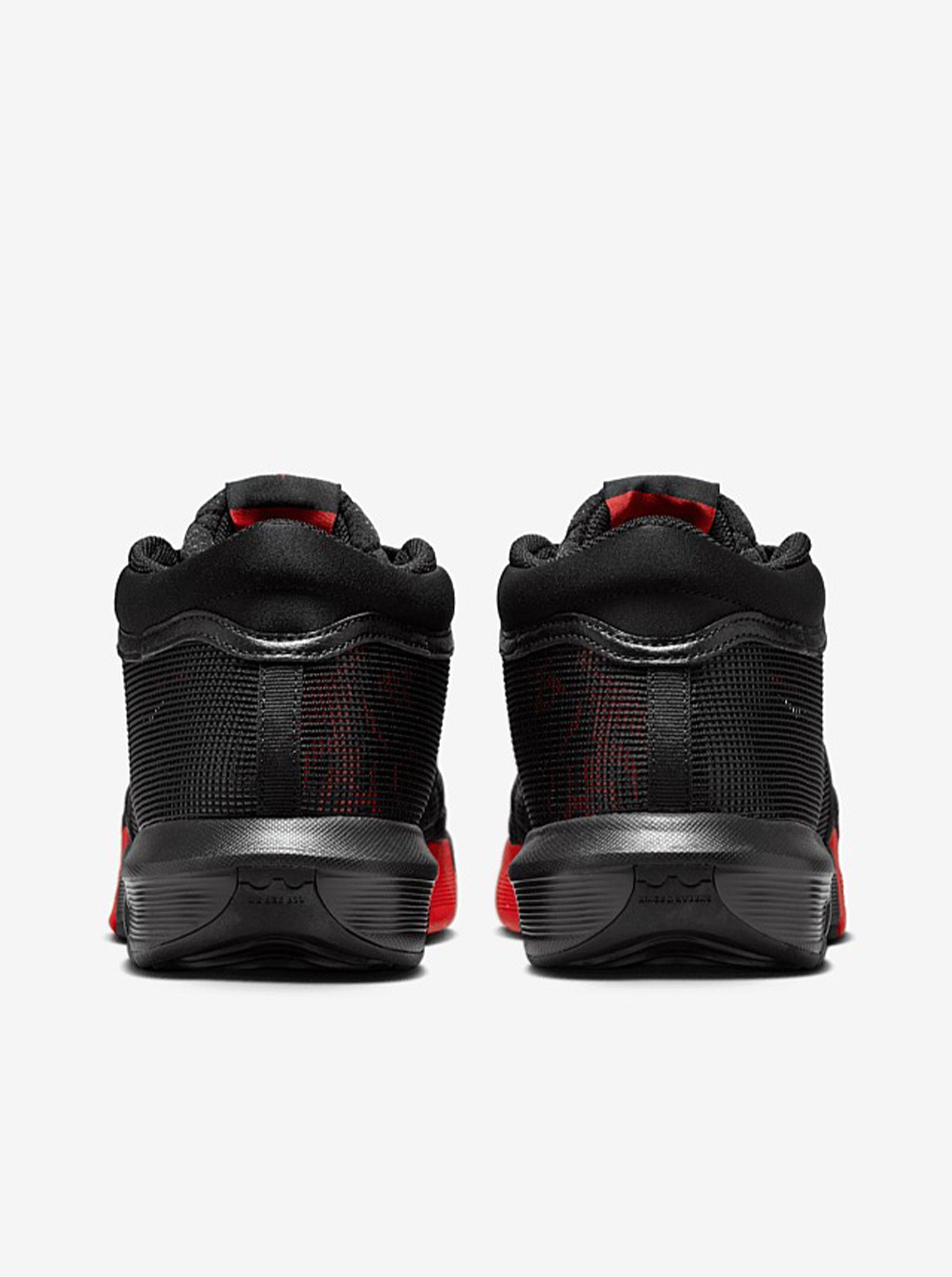 LeBron Witness VIII Unisex