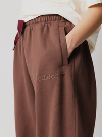 Essentials Linear Oversized Jogger