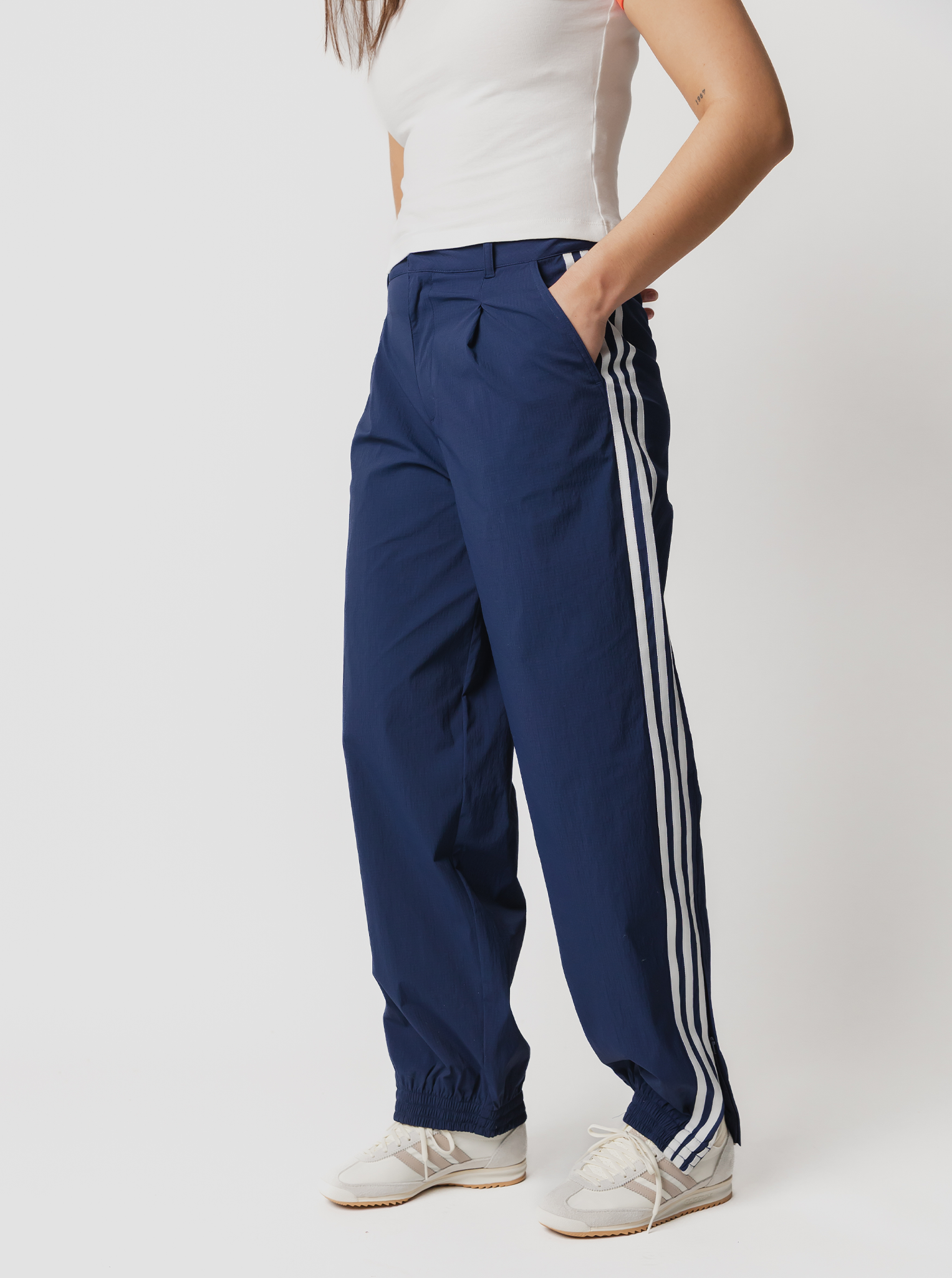3-Stripes Woven Trouser – Stirling Sports
