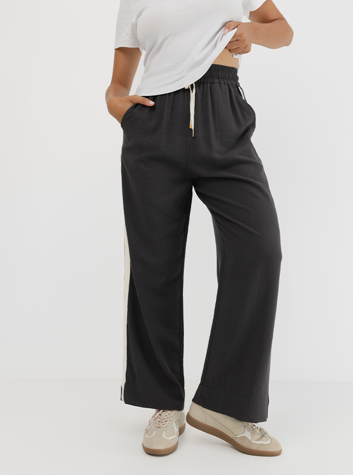 Weekender Pant In Pepper