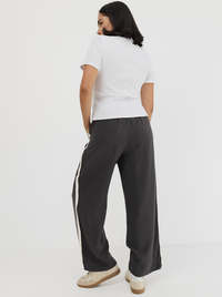 Weekender Pant In Pepper