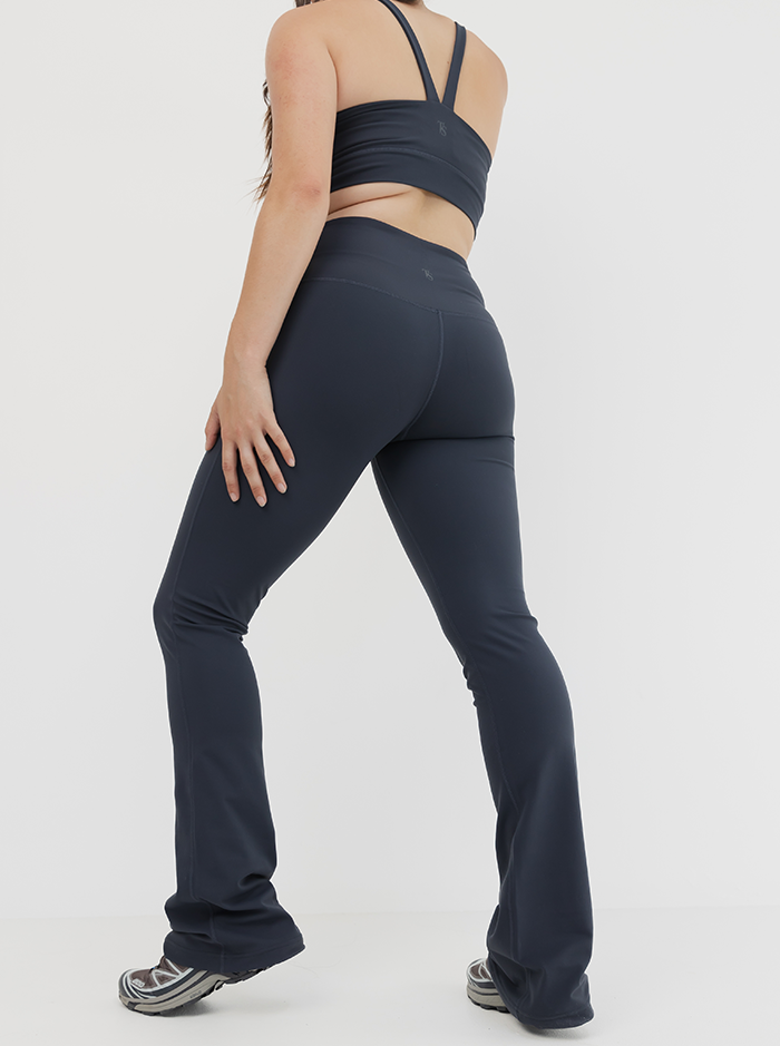 Mellow Flare Longline In Shadow