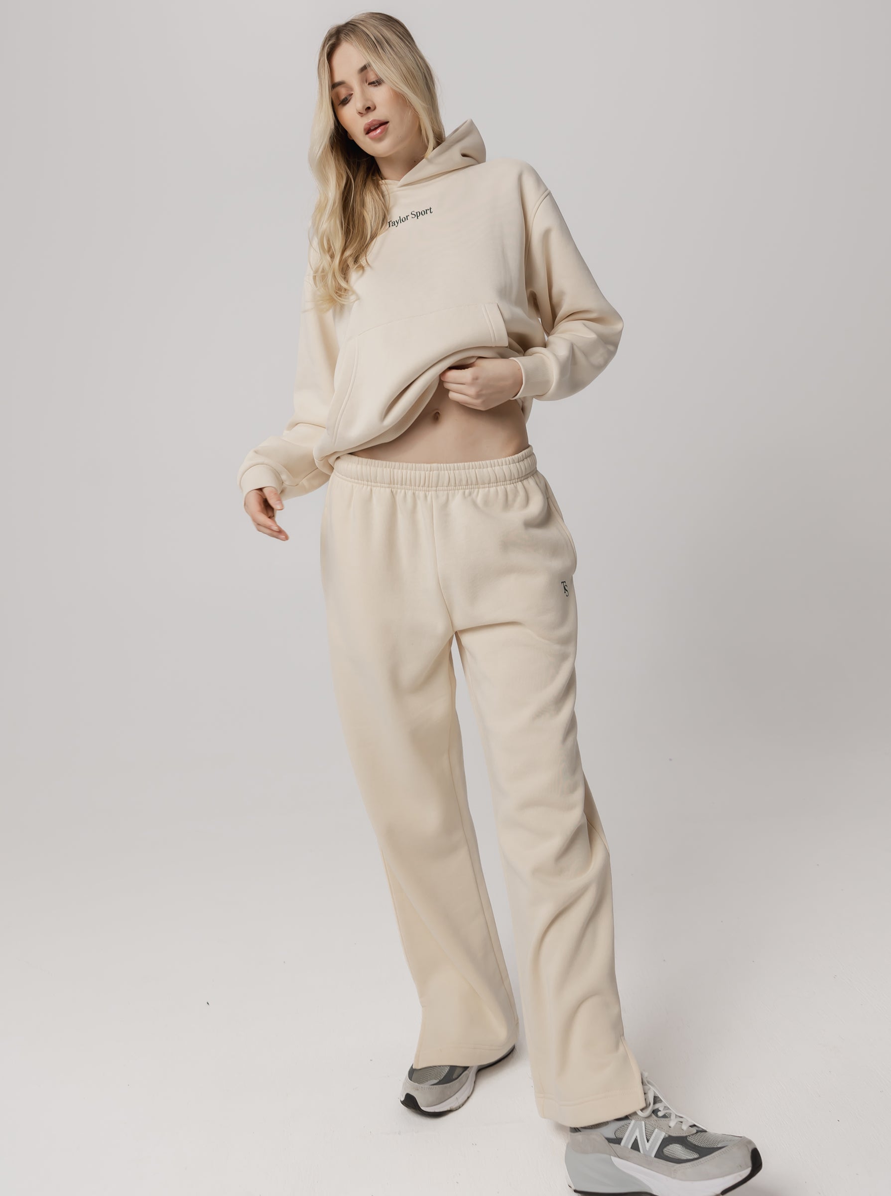 Wide Leg Sweats in Vanilla