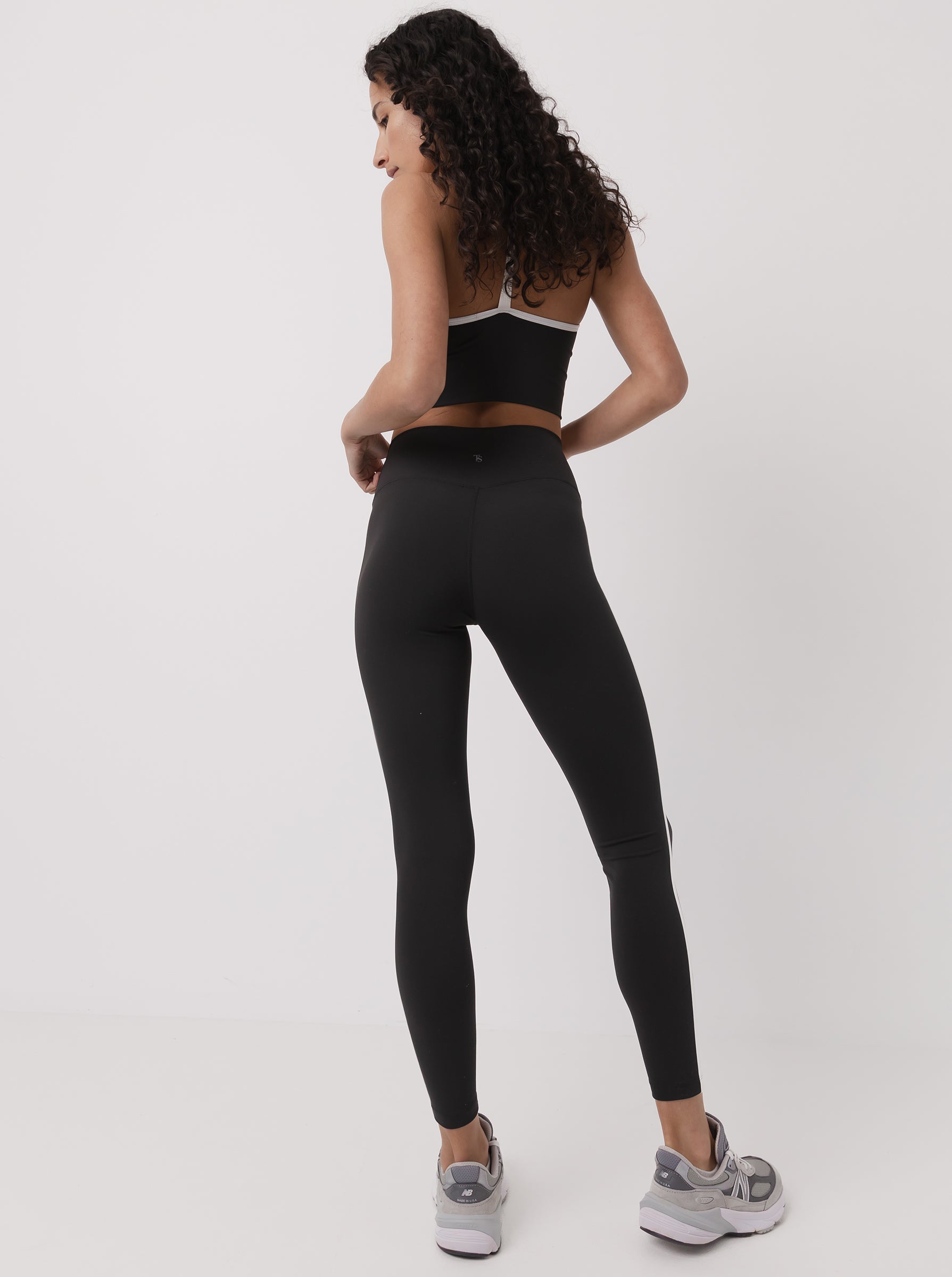 Retro Leggings in Black