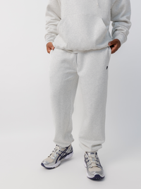 Cuffed Sweatpant in Heather Grey