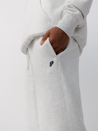 Cuffed Sweatpant in Heather Grey