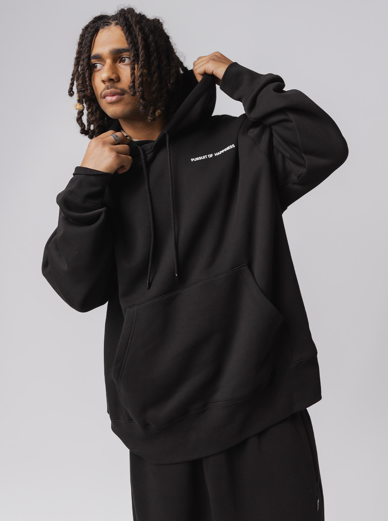 Classic Logo Heavyweight Pullover in Court Black