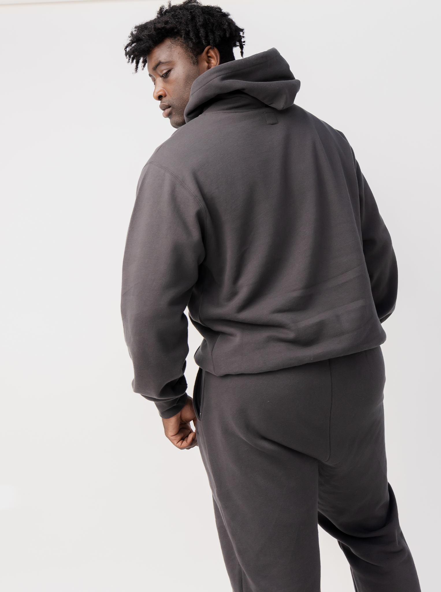 Classic Hood in Washed Black