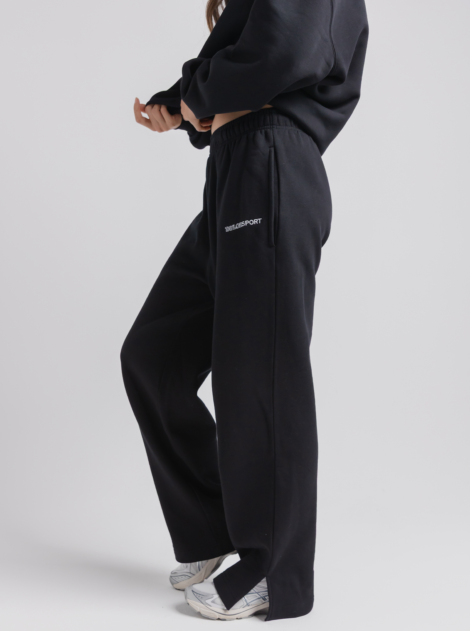 Wide Leg Sweats in Black