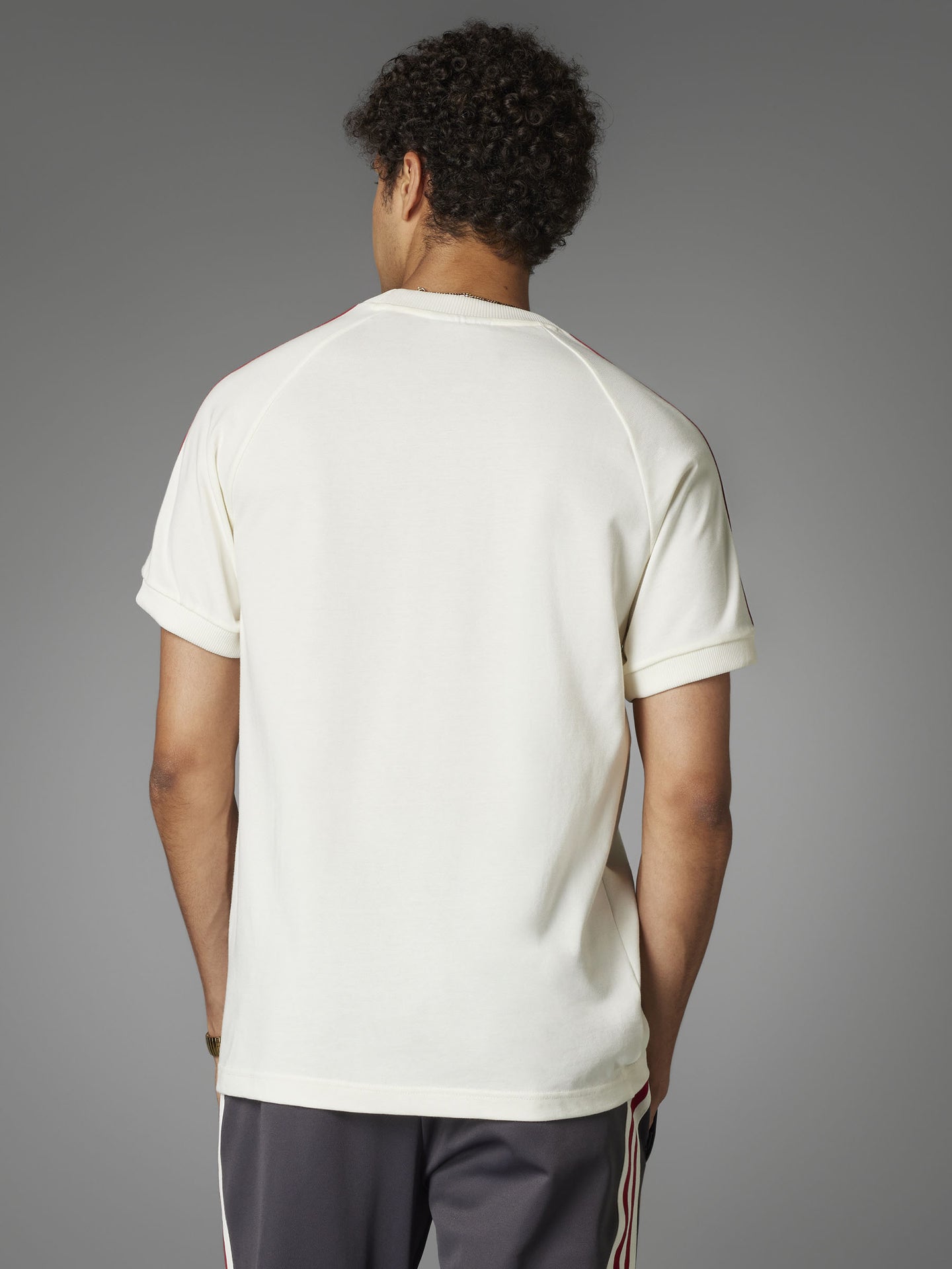 Manchester United Adicolor Classics 3 Stripe T-Shirt