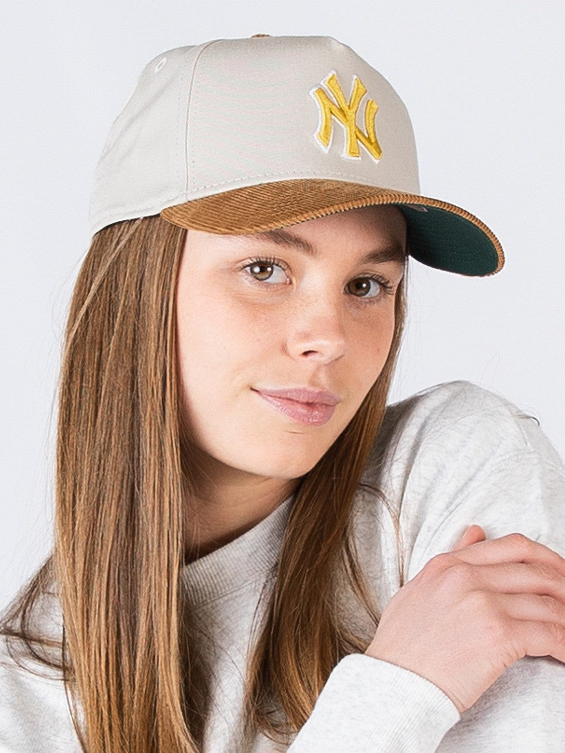 940 A-Frame New York Yankees Cord Snapback Cap