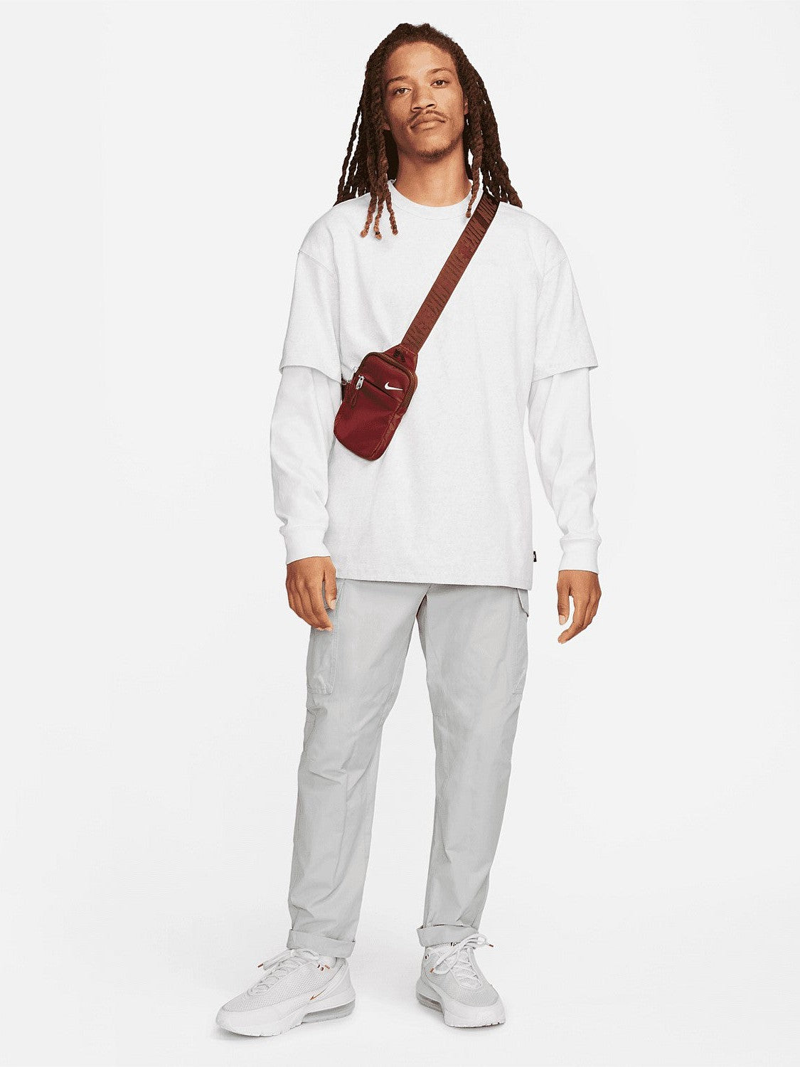 Sportswear Premium Essentials Tee