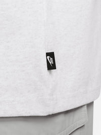 Sportswear Premium Essentials Tee