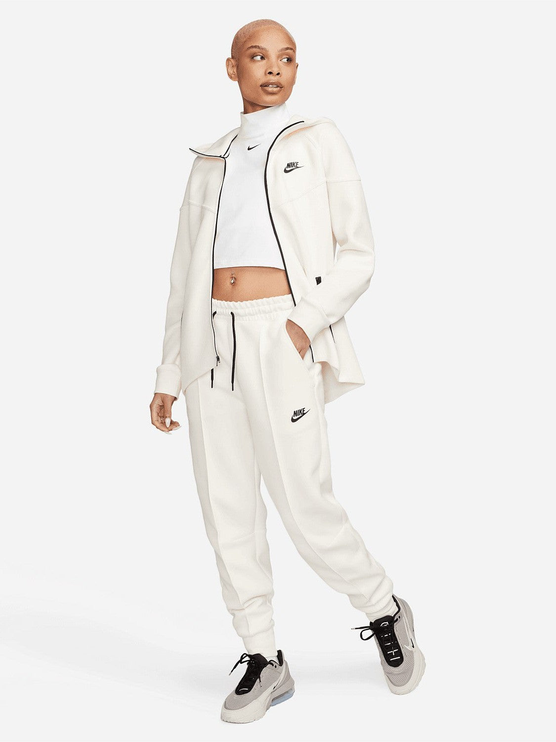 Sportswear Tech Fleece Mid-Rise Jogger