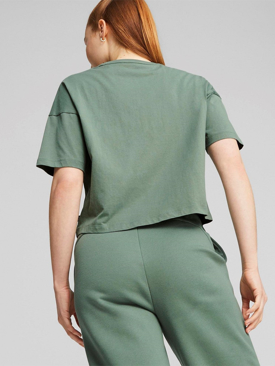 Essential Cropped Logo Tee