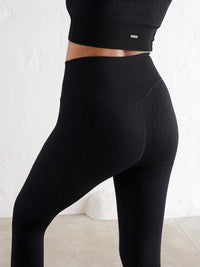 Black Ribbed 7/8 Seamless Tights