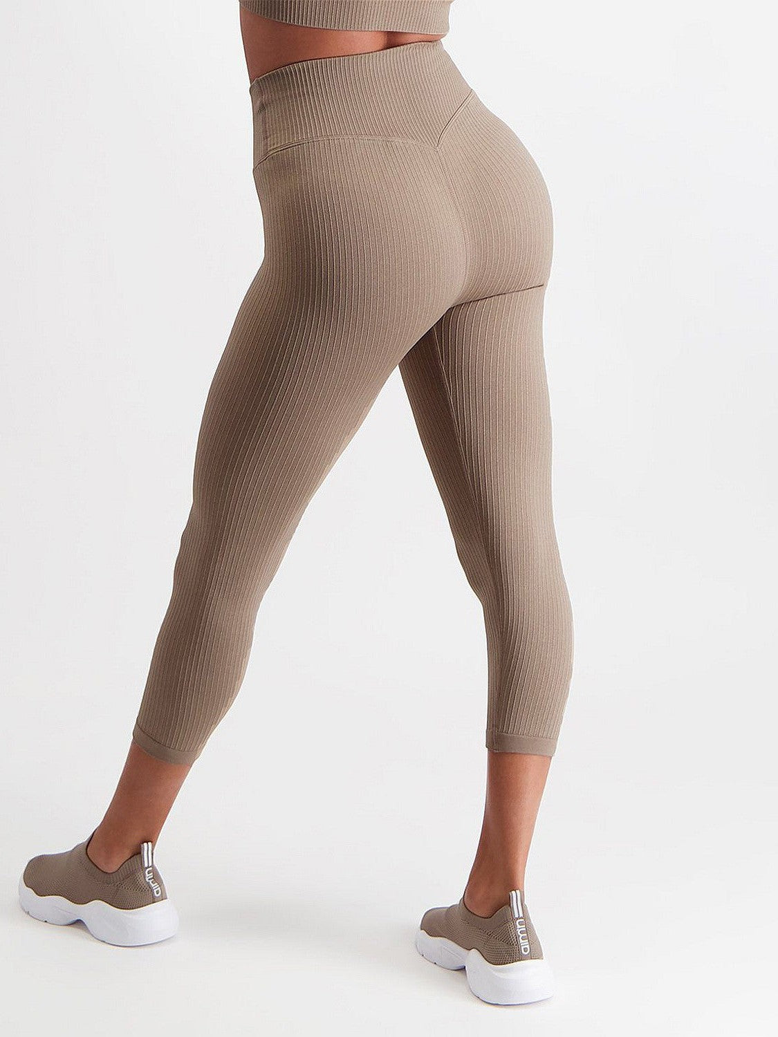 Espresso Ribbed Seamless 7/8 Tights