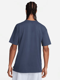 Sportswear Premium Essentials T-Shirt