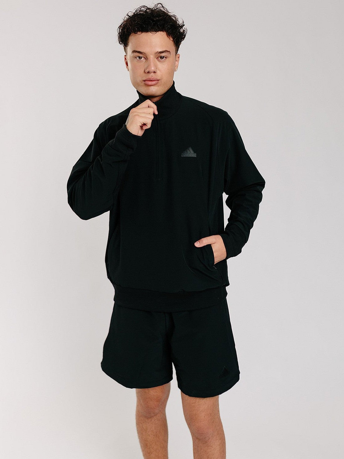 Z.N.E. Woven Short