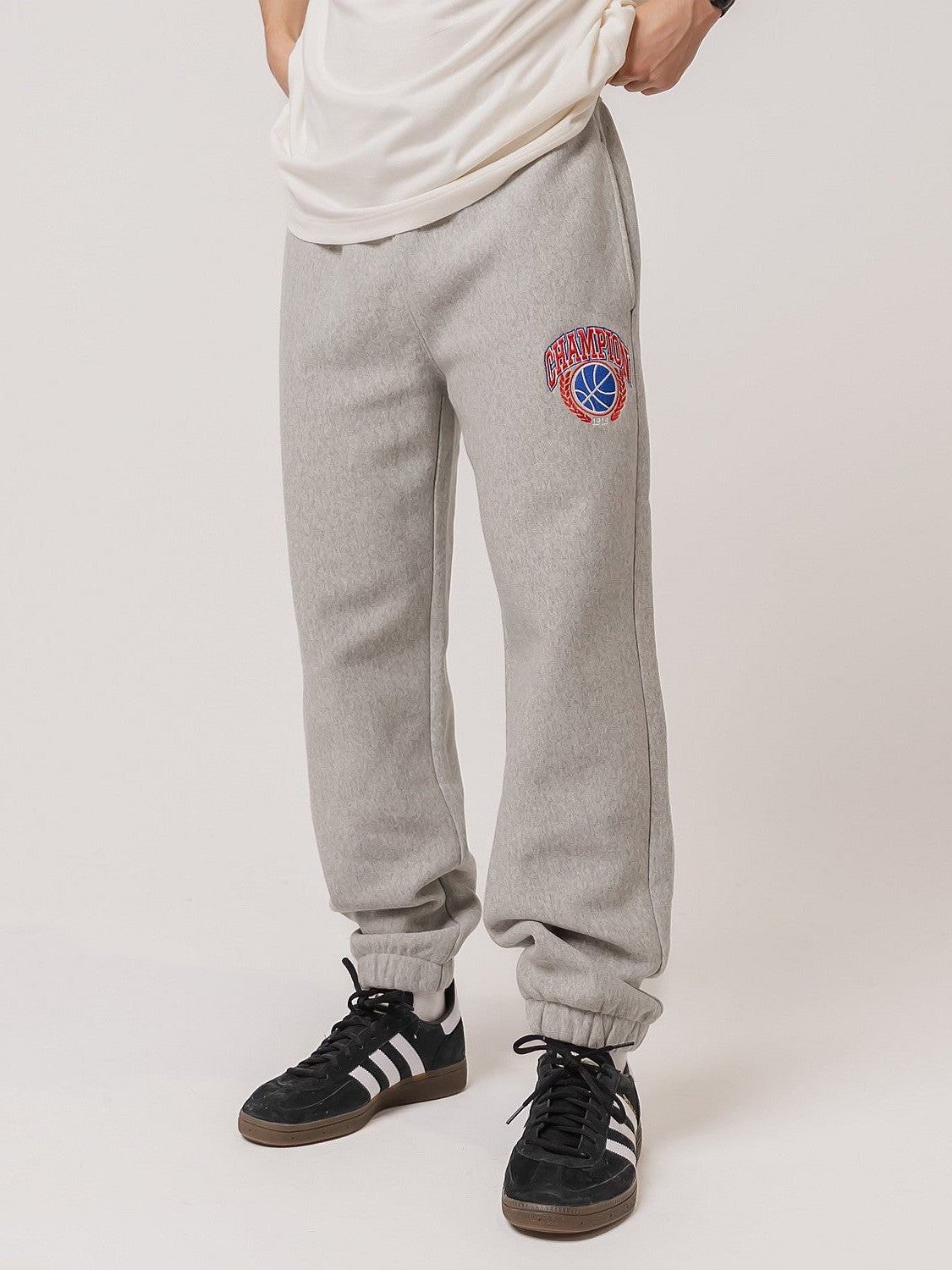 Reverse Weave Field B-Ball Jogger
