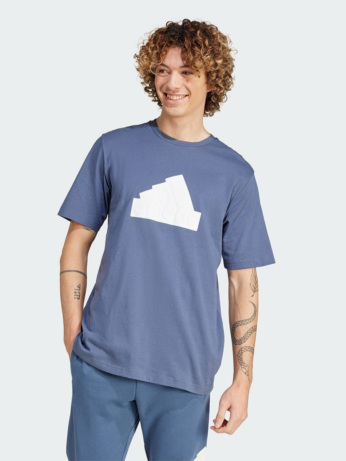 Future Icons Badge of Sport Tee