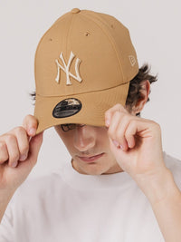 3930 New York Yankees Fitted Cap